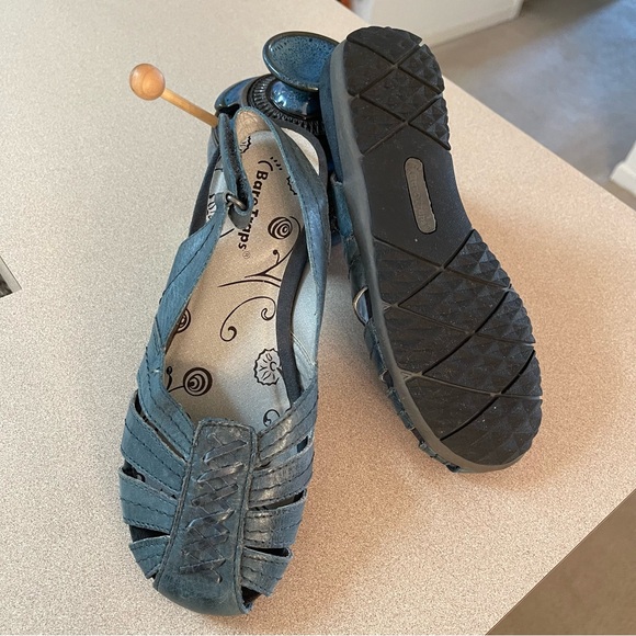 Baretraps Blue Women's Sandals - Picture 4 of 6
